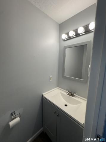1081 New Haven Road Naugatuck CT 06770