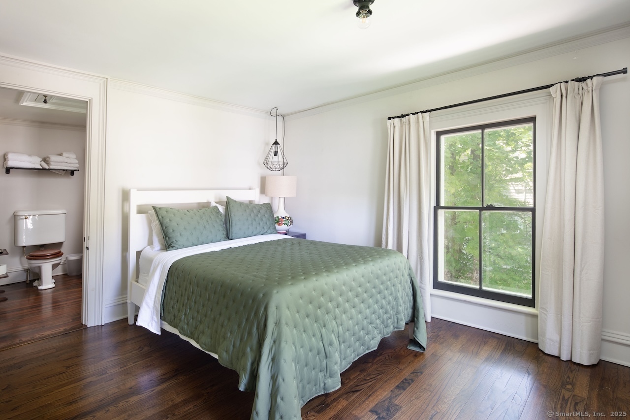 16 Under Mountain Road Salisbury CT 06068