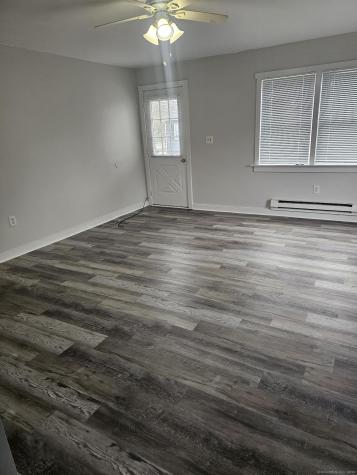 33 Central Avenue Groton CT 06340