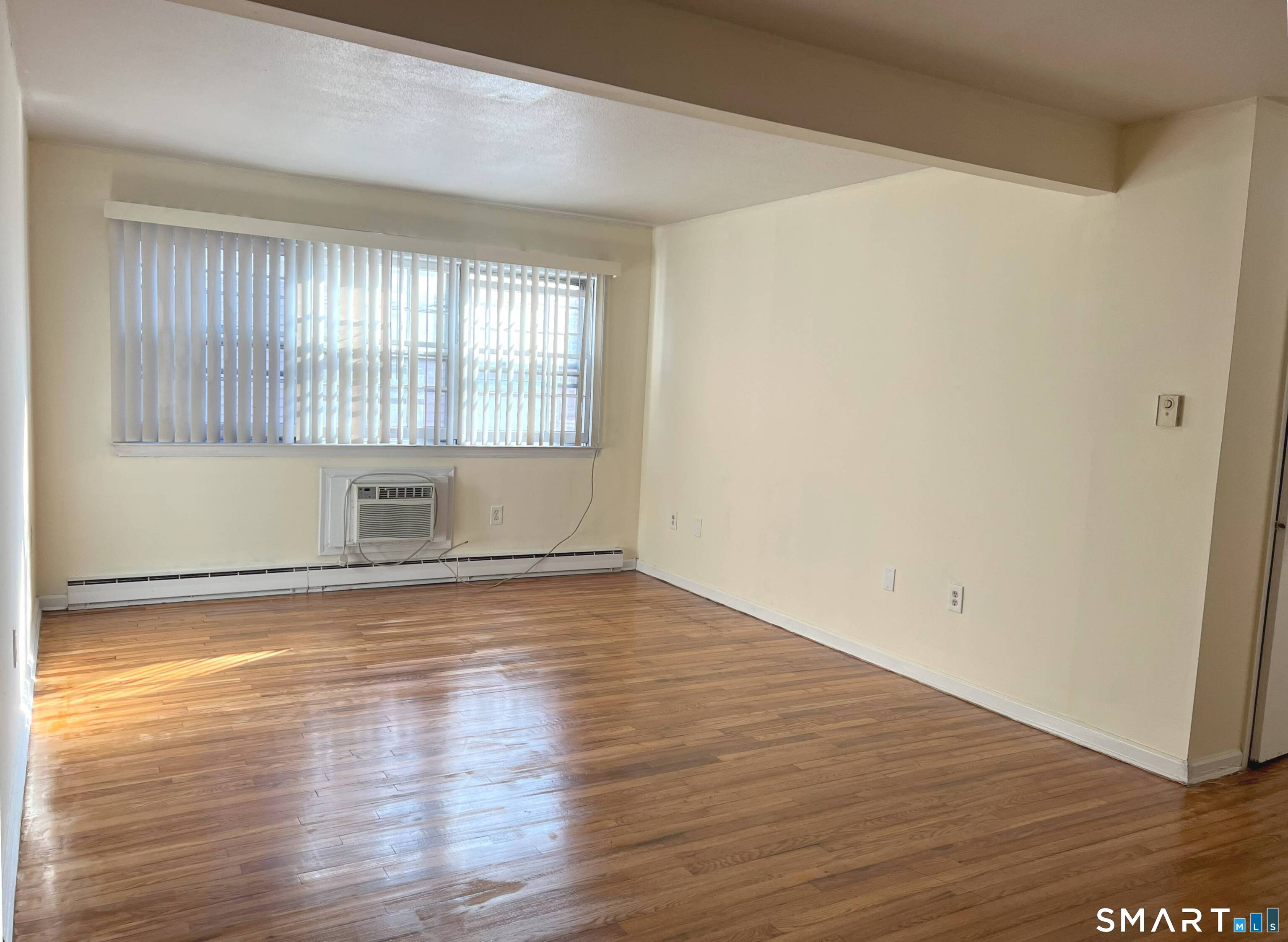 1044 Campwelll Avenue West Haven CT 06551
