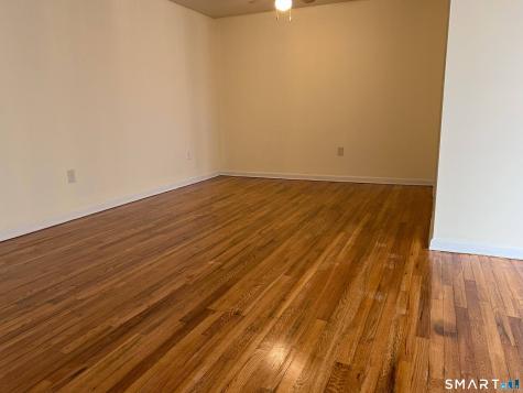 1044 Campwelll Avenue West Haven CT 06551