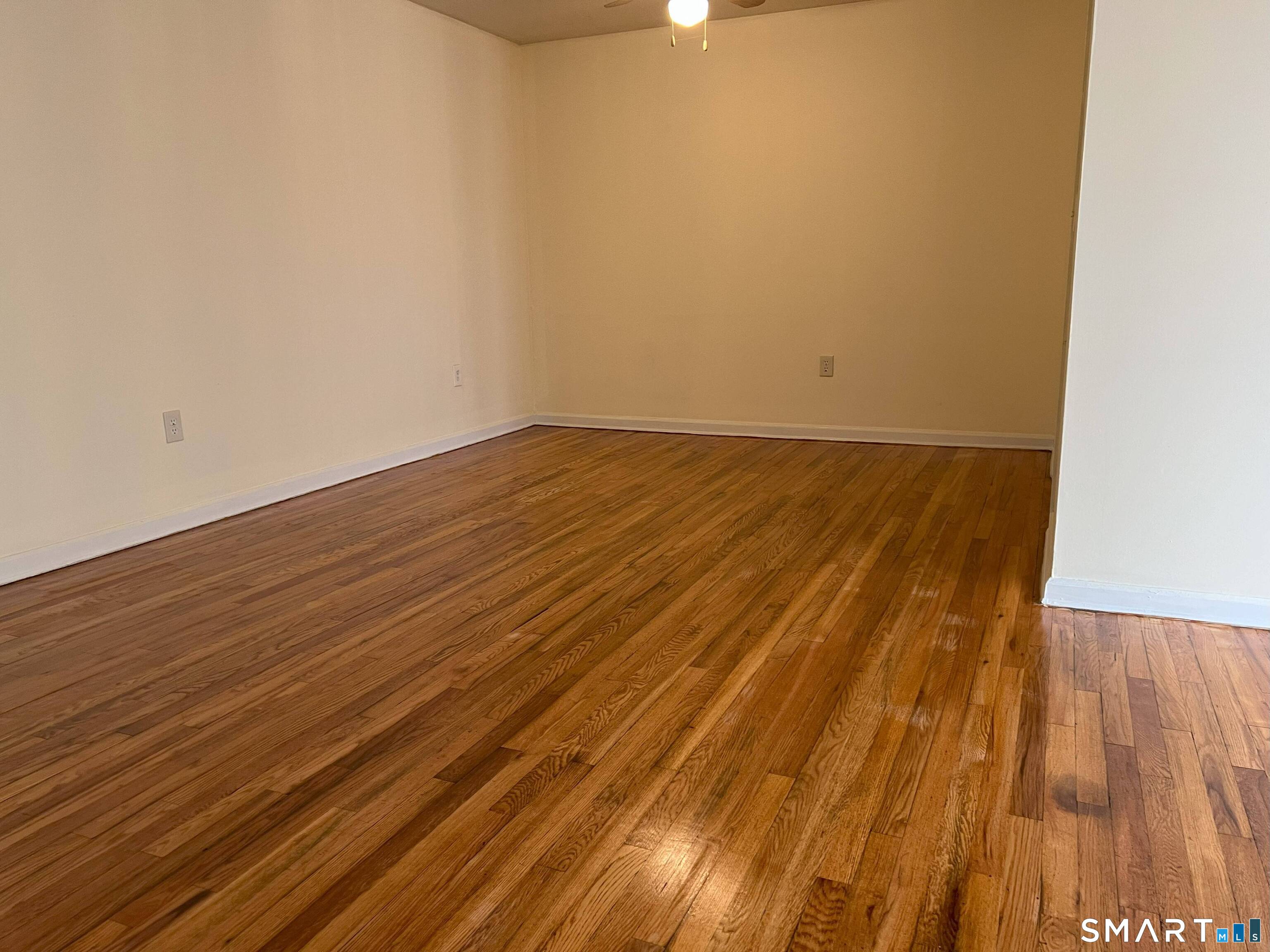 1044 Campwelll Avenue West Haven CT 06551