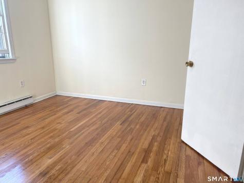 1044 Campwelll Avenue West Haven CT 06551
