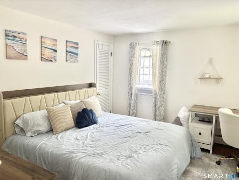 2 Oakridge Drive Old Lyme CT 06371