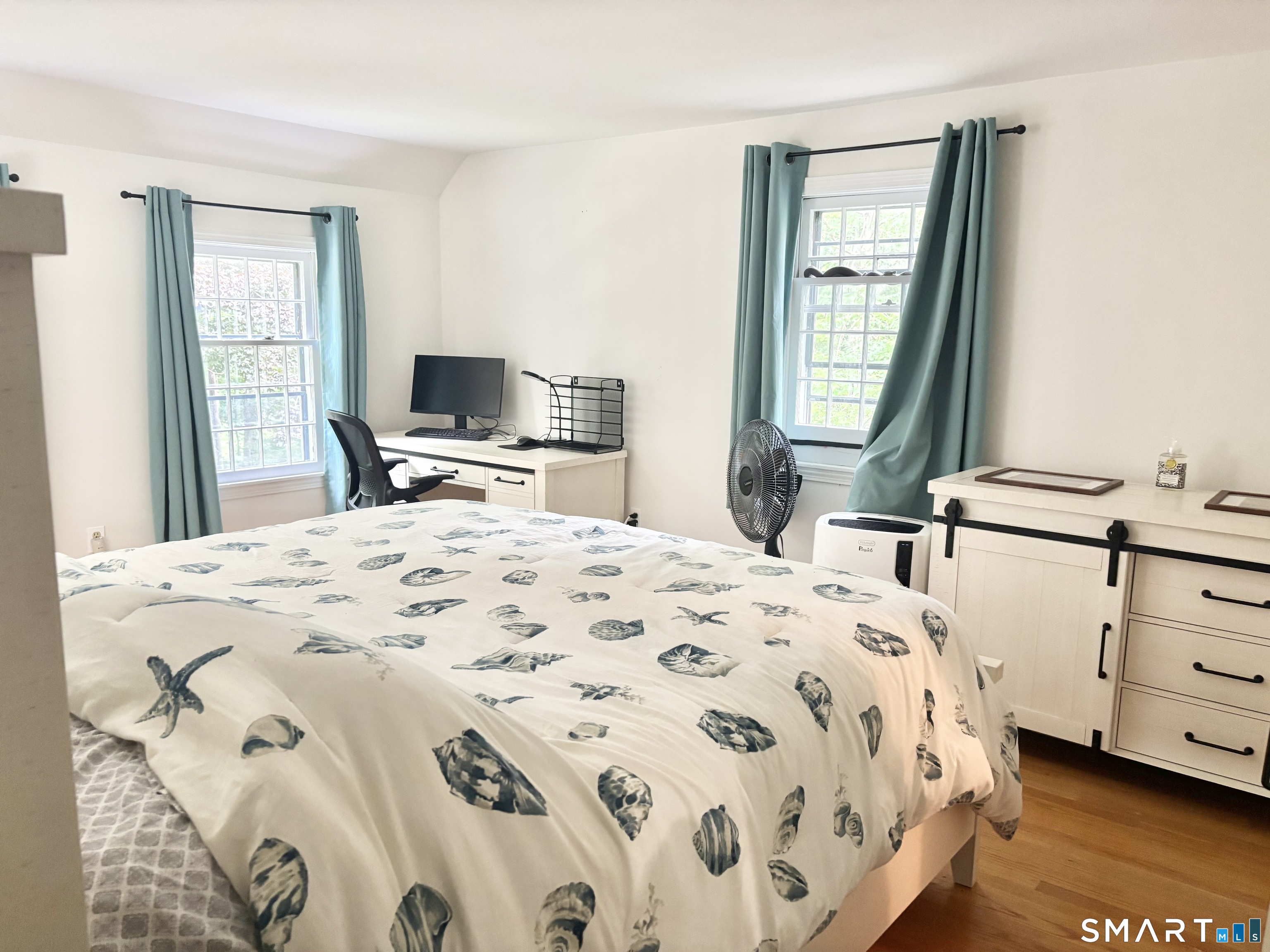 2 Oakridge Drive Old Lyme CT 06371