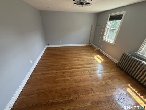 2 Barber Street Windsor CT 06095