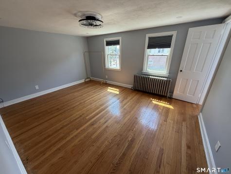 2 Barber Street Windsor CT 06095