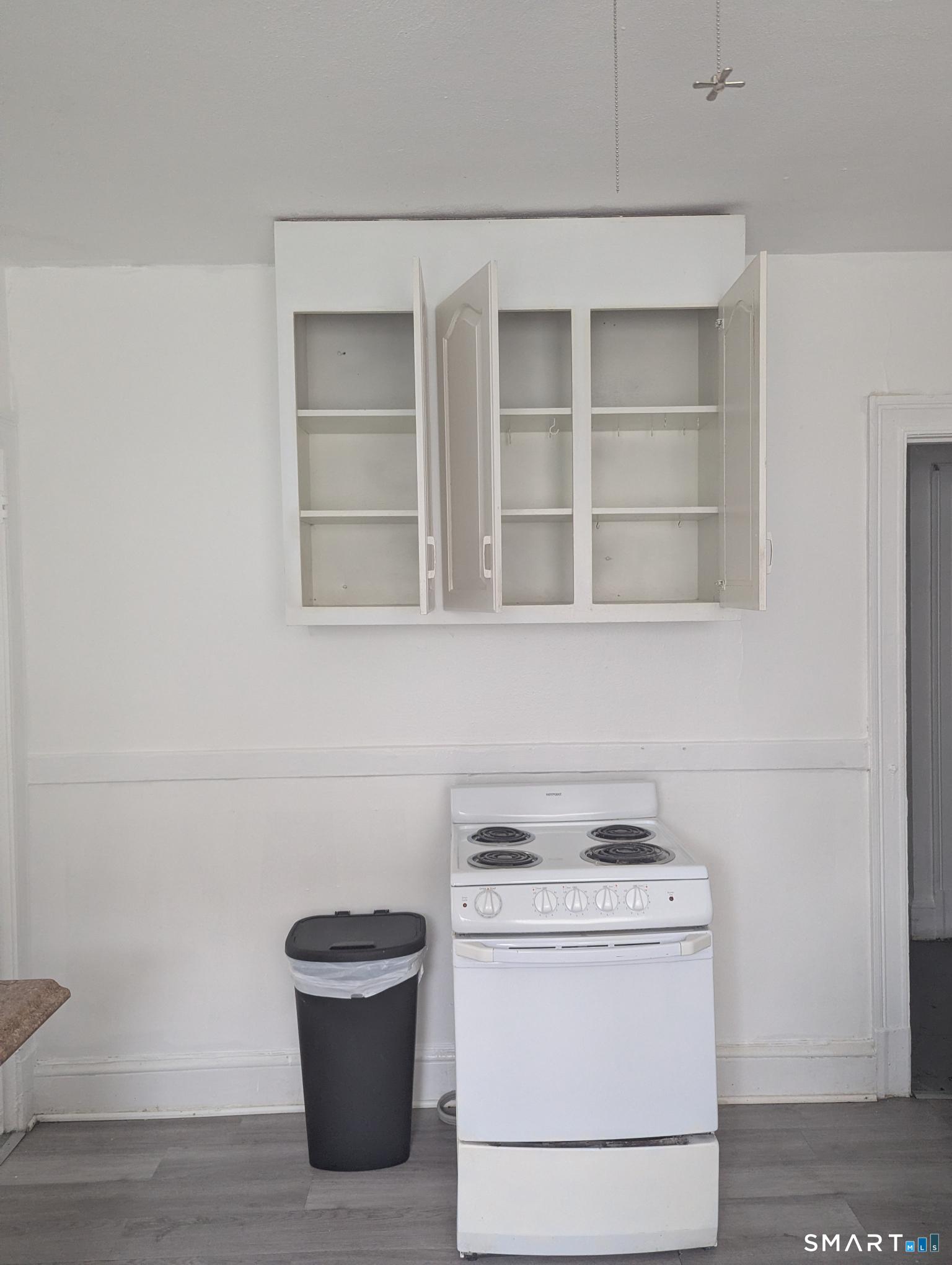 106 Wadsworth Street Hartford CT 06106