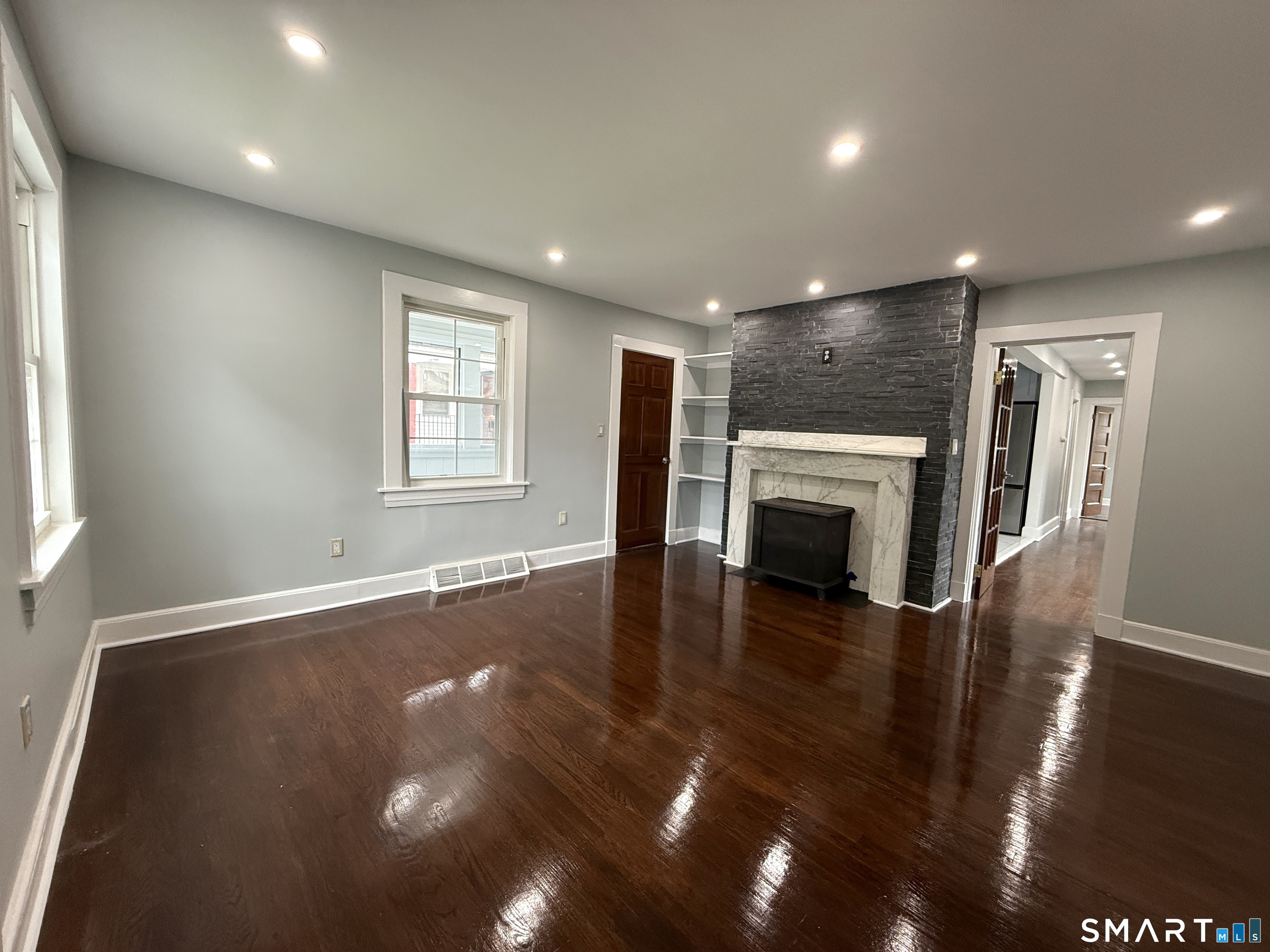 30 Hadley Street Bridgeport CT 06610