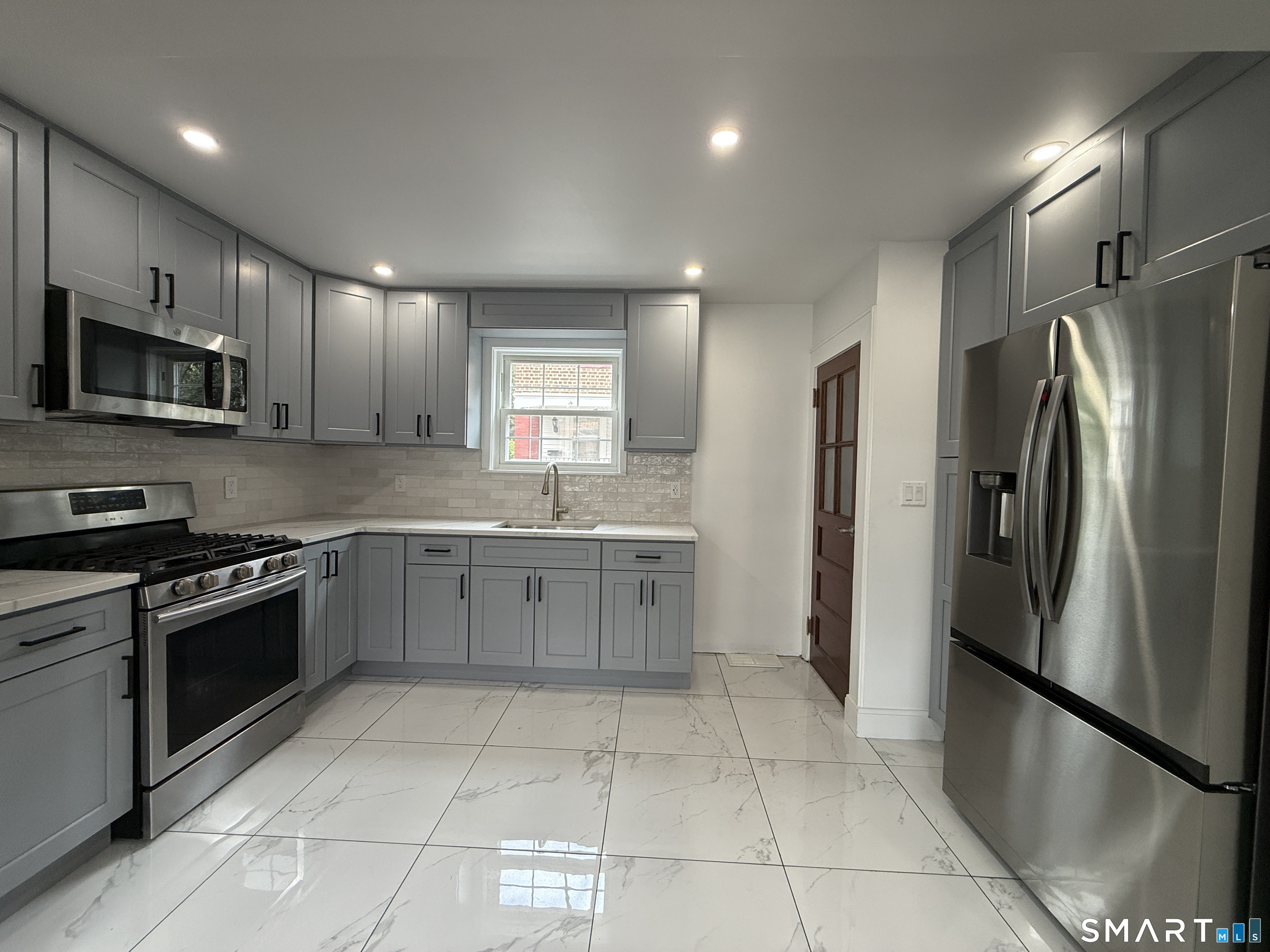30 Hadley Street Bridgeport CT 06610