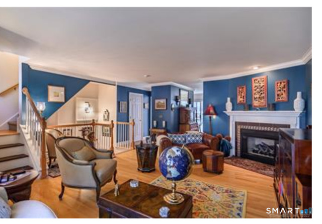 11 Mannions Lane Danbury CT 06810