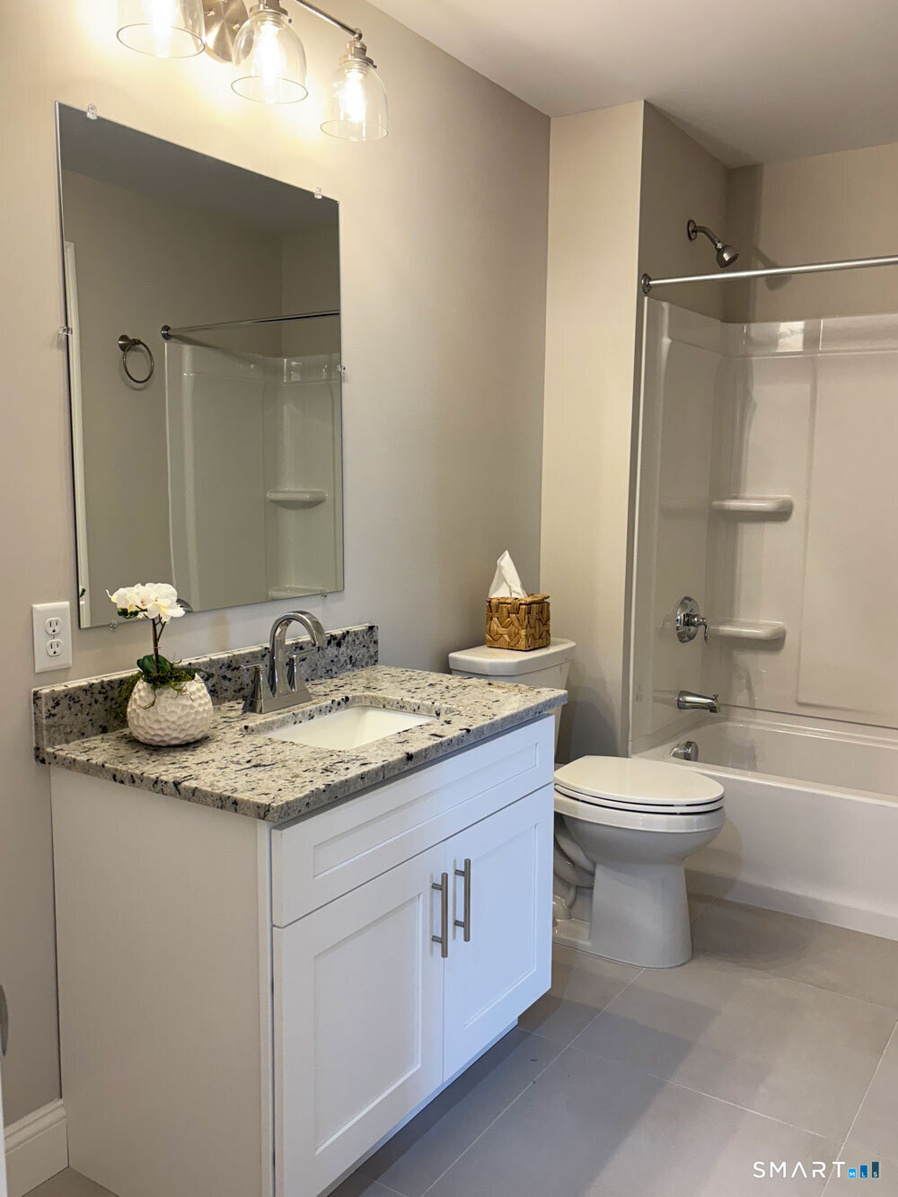 1916 Post Road Fairfield CT 06824