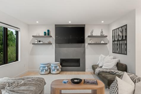 200 Hillspoint Road Westport CT 06880
