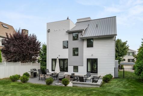 200 Hillspoint Road Westport CT 06880