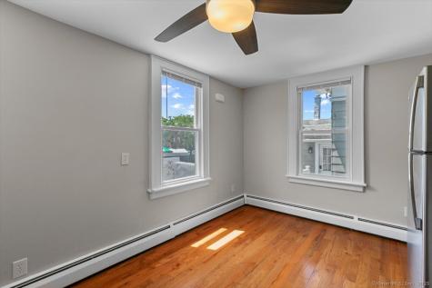 502 Chapel Street New Haven CT 06511