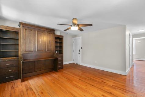 502 Chapel Street New Haven CT 06511