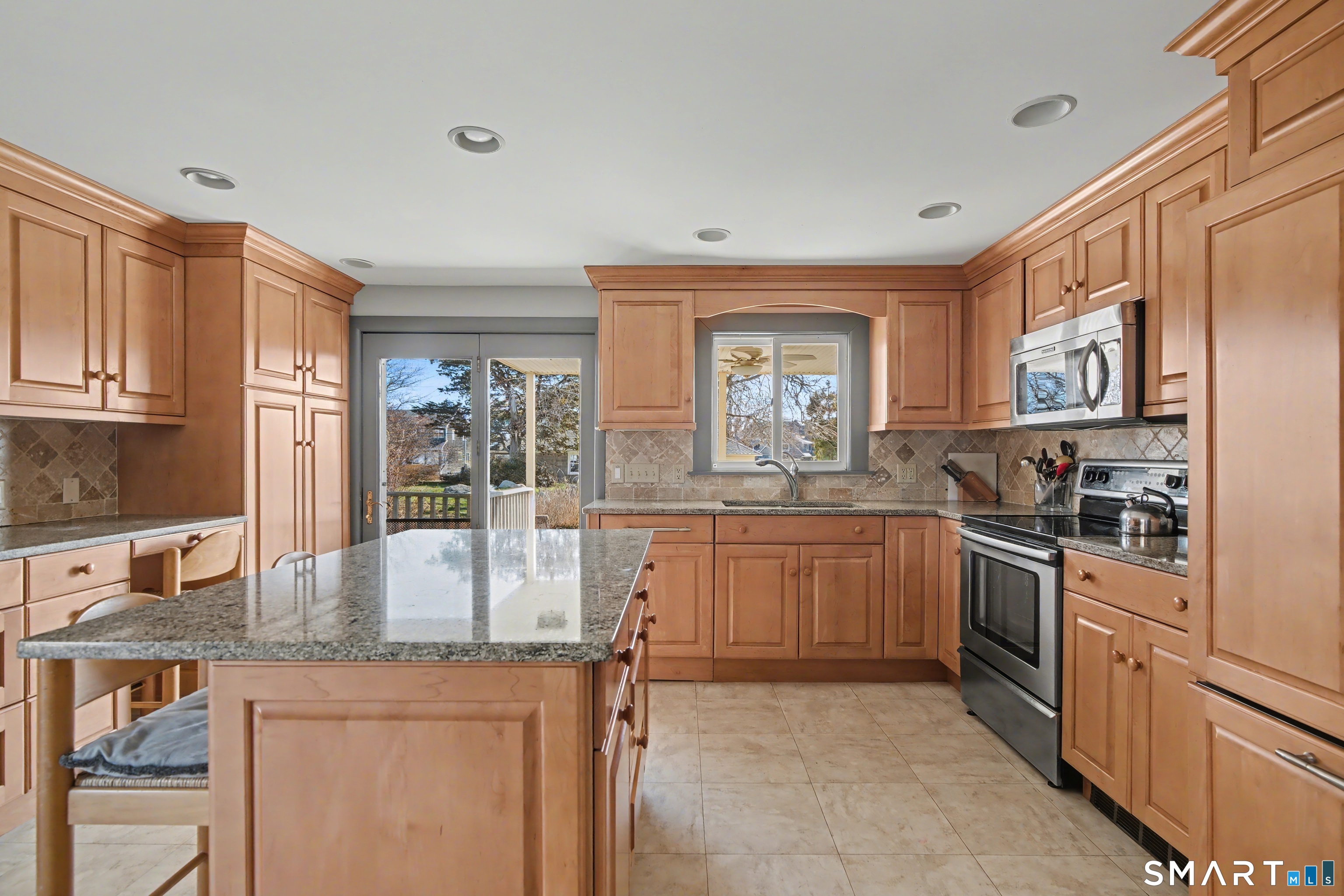 217 West Shore Avenue Groton CT 06340