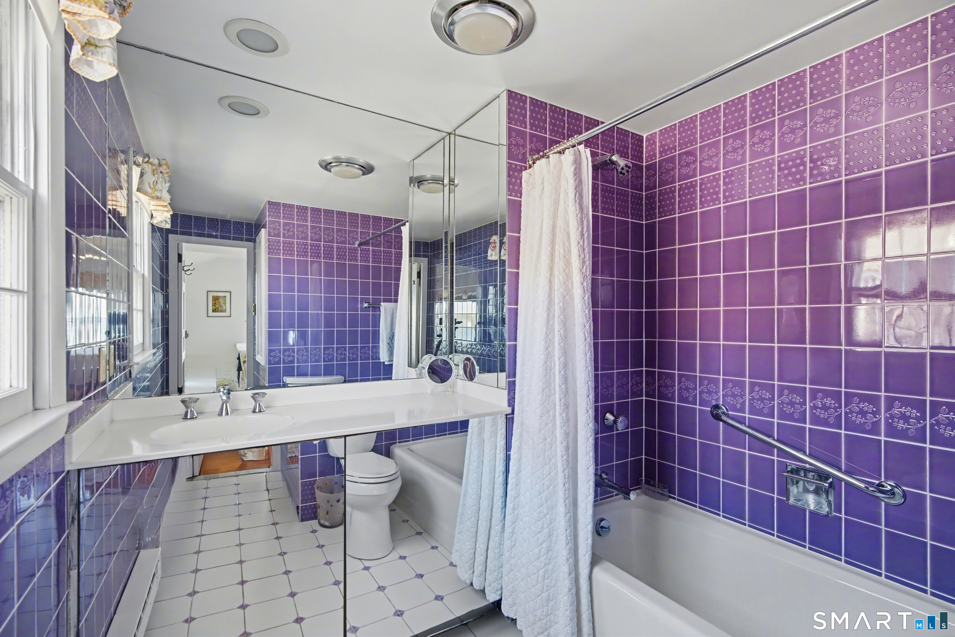 217 West Shore Avenue Groton CT 06340