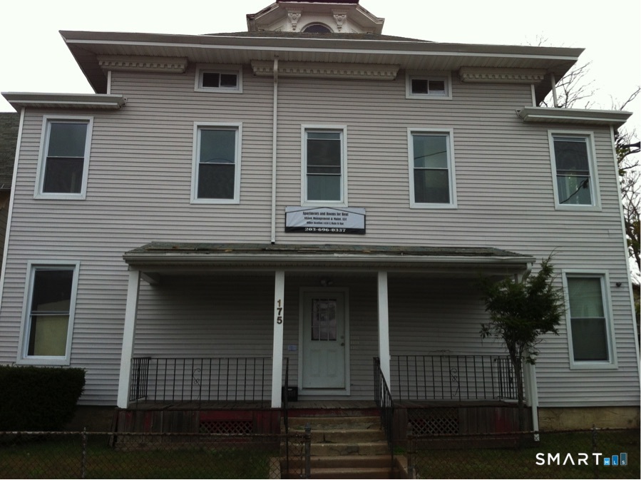 Bridgeport CT, 175 Harriet Street, Unit 10