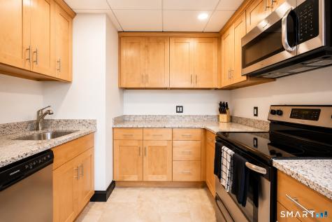 196 Crown Street New Haven CT 06519