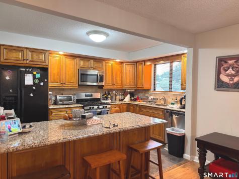 172 Beacon Hill Common Beacon Falls CT 06403