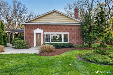 236 Clintonville Lane North Haven CT 06473