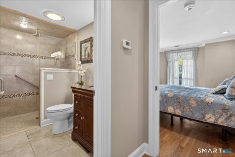 236 Clintonville Lane North Haven CT 06473
