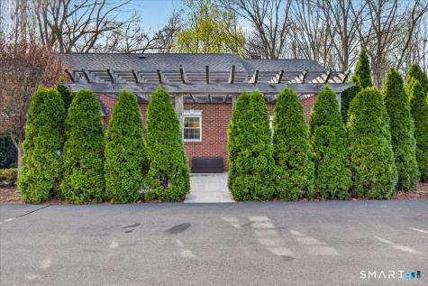 236 Clintonville Lane North Haven CT 06473