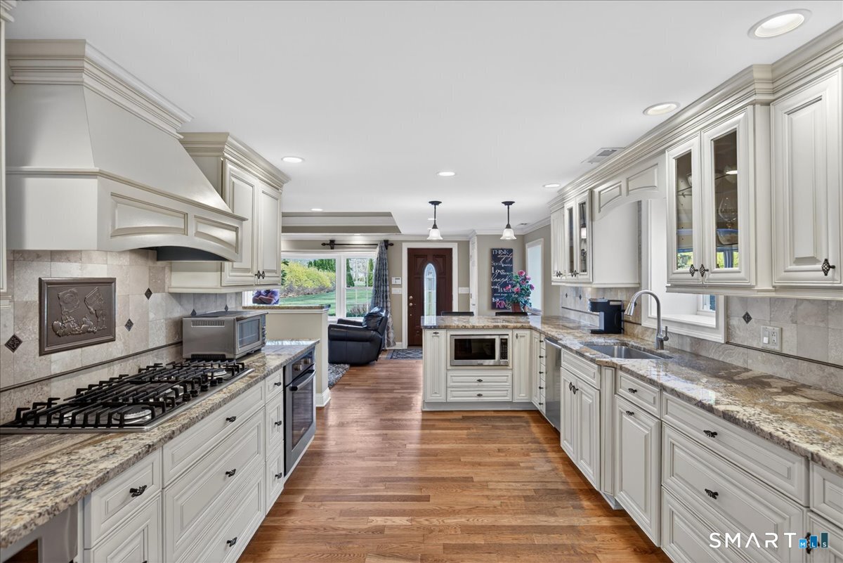 236 Clintonville Lane North Haven CT 06473
