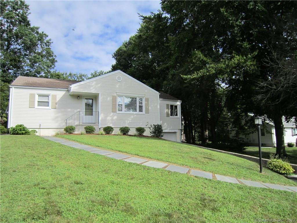 7 Whalley Road Trumbull CT 06611