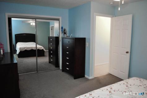 605 Sand Stone Drive South Windsor CT 06074