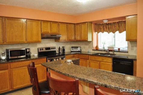 605 Sand Stone Drive South Windsor CT 06074