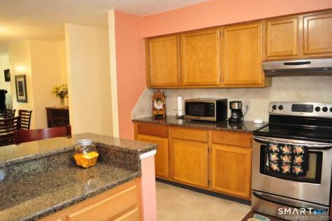 605 Sand Stone Drive South Windsor CT 06074