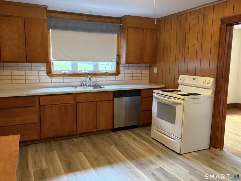 34 South Road New Hartford CT 06057