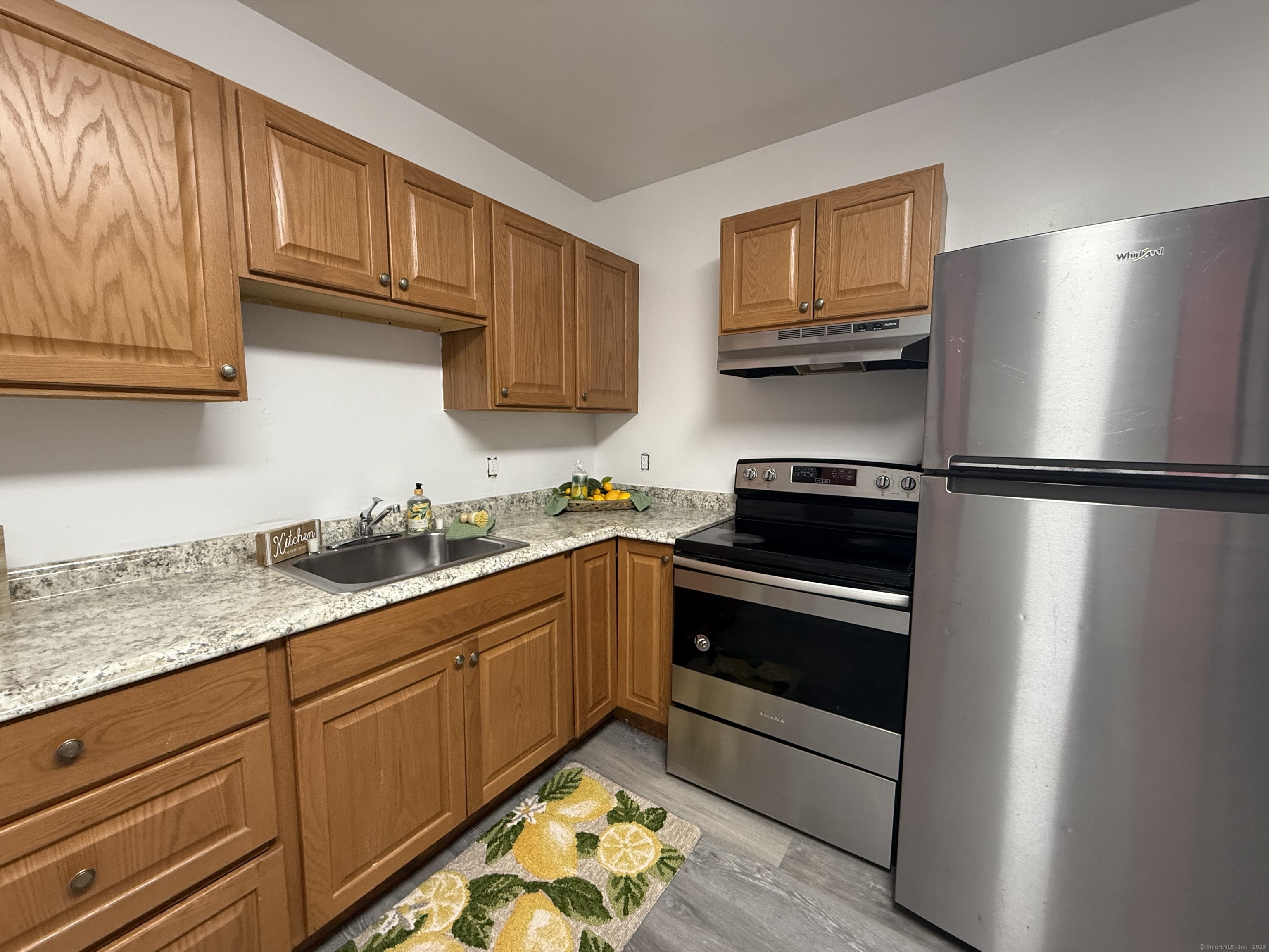 575 Bank Street New London CT 06320