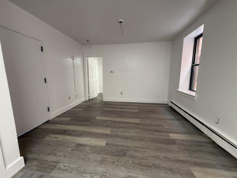 575 Bank Street New London CT 06320