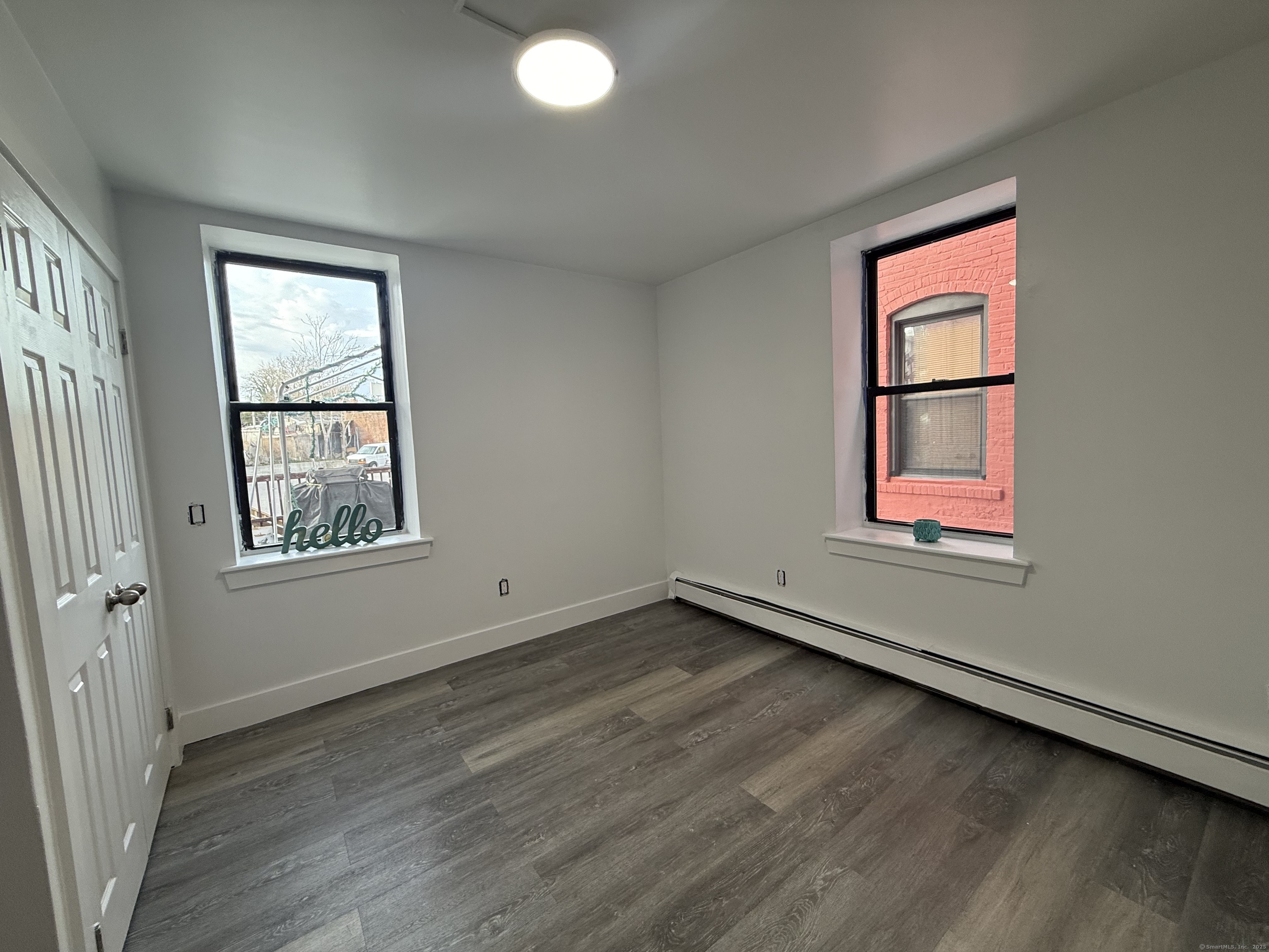 575 Bank Street New London CT 06320