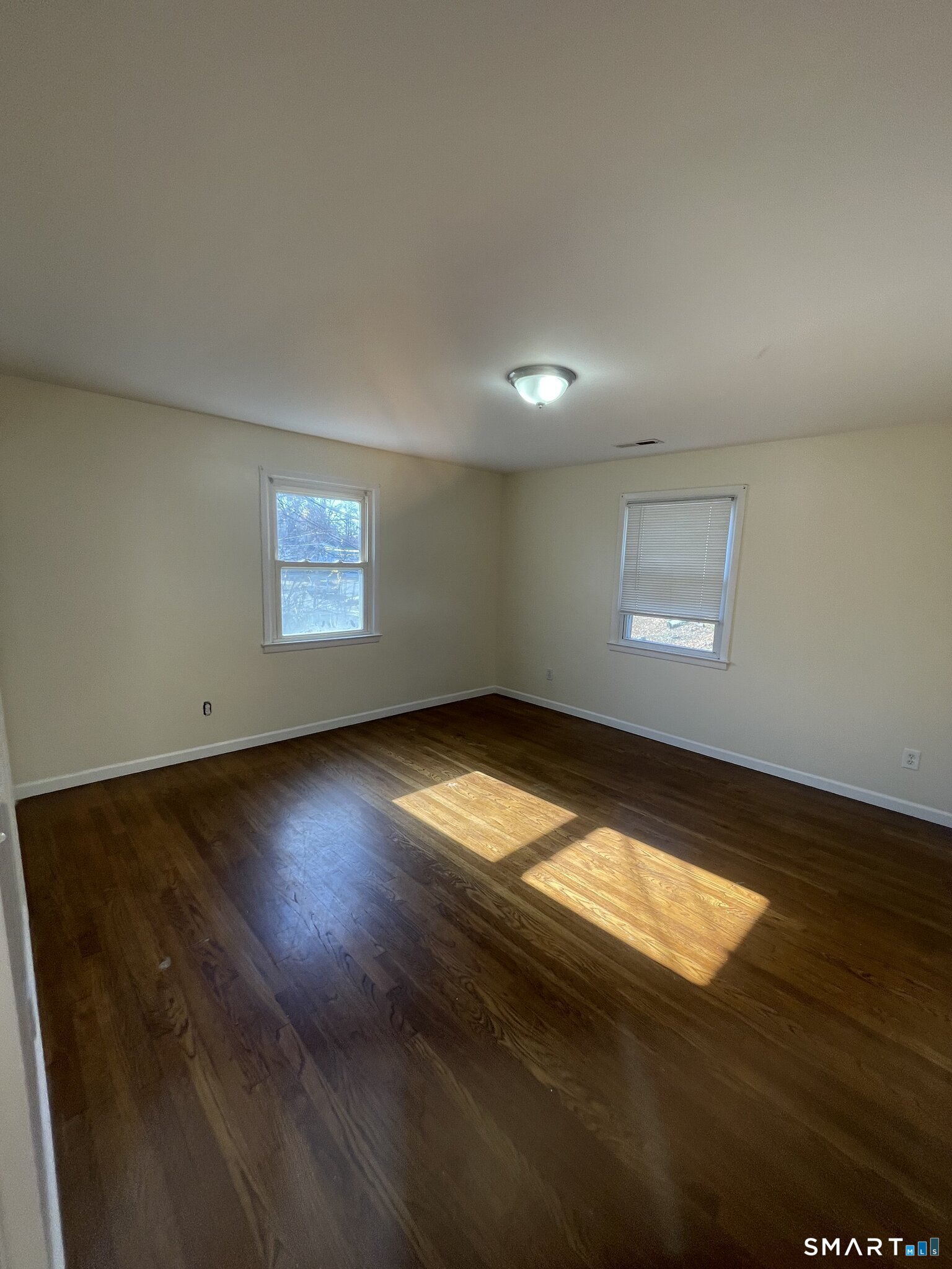 709 Ryon Street Bridgeport CT 06606