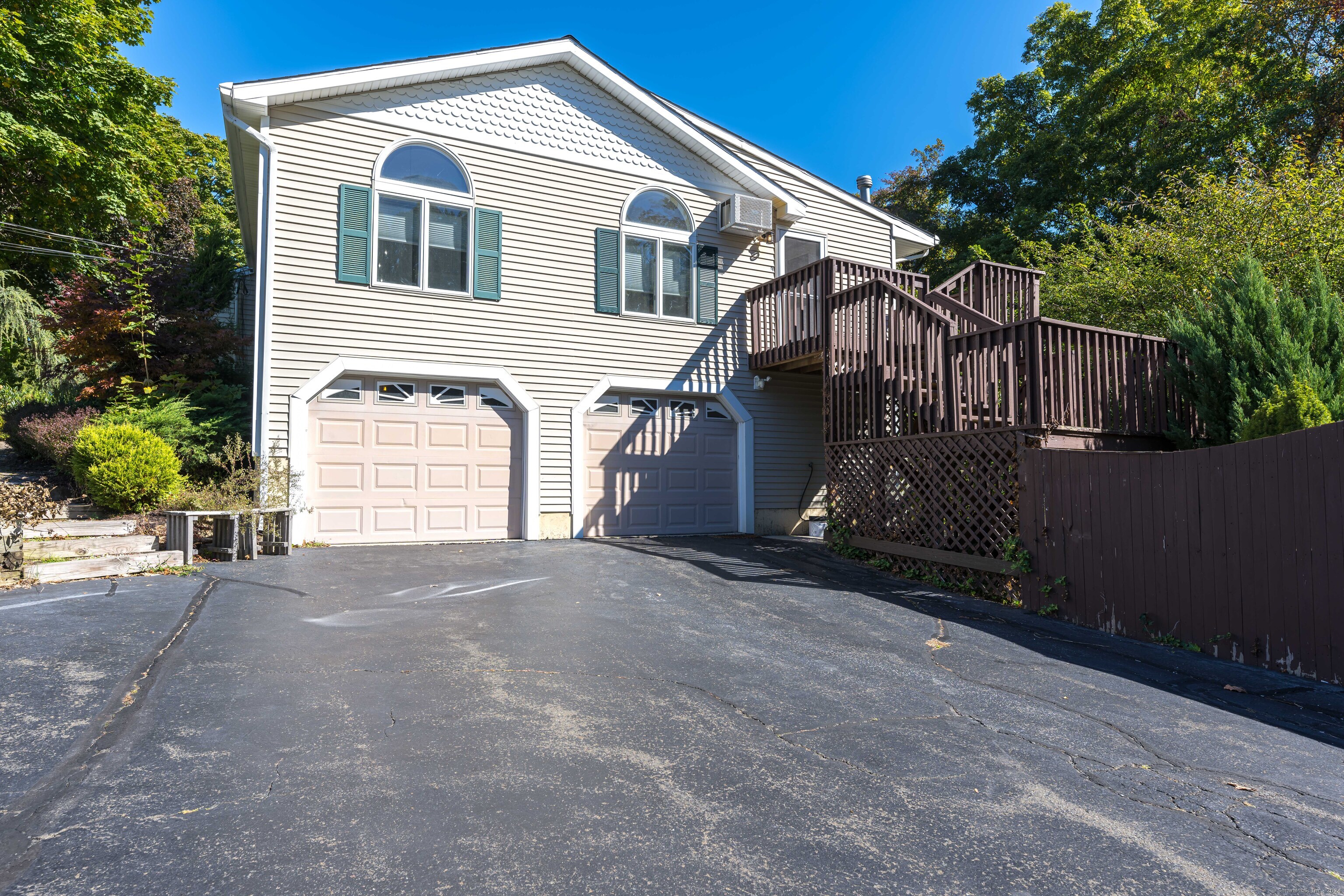 97 Algonquin Drive Wallingford CT 06492