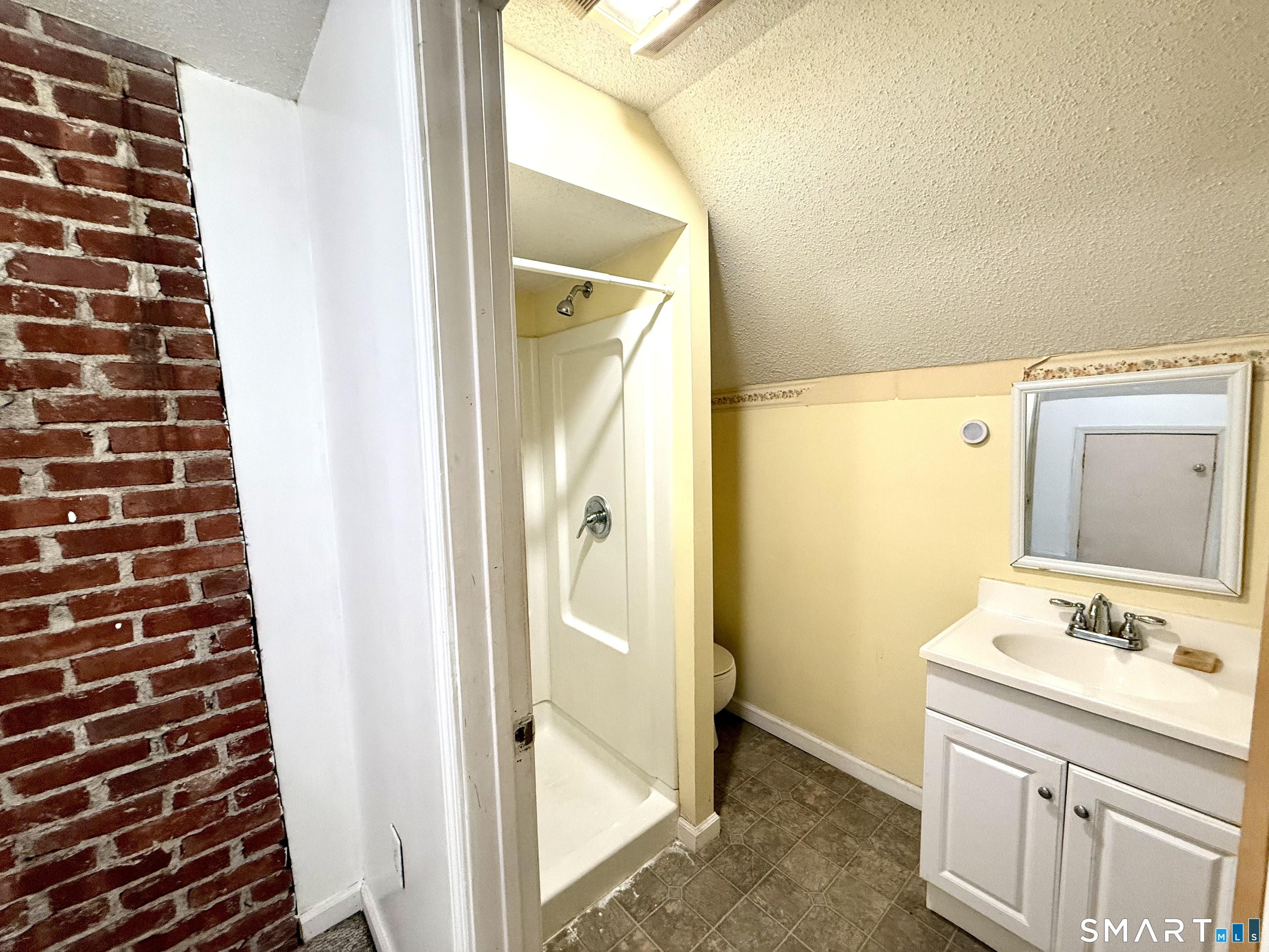 7-9 Lyons Street New Britain CT 06052