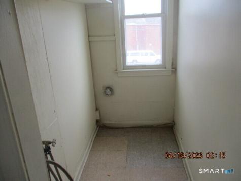 1720 East Main Street Waterbury CT 06705