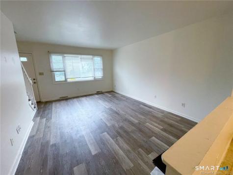 663 Newhall Street Hamden CT 06517