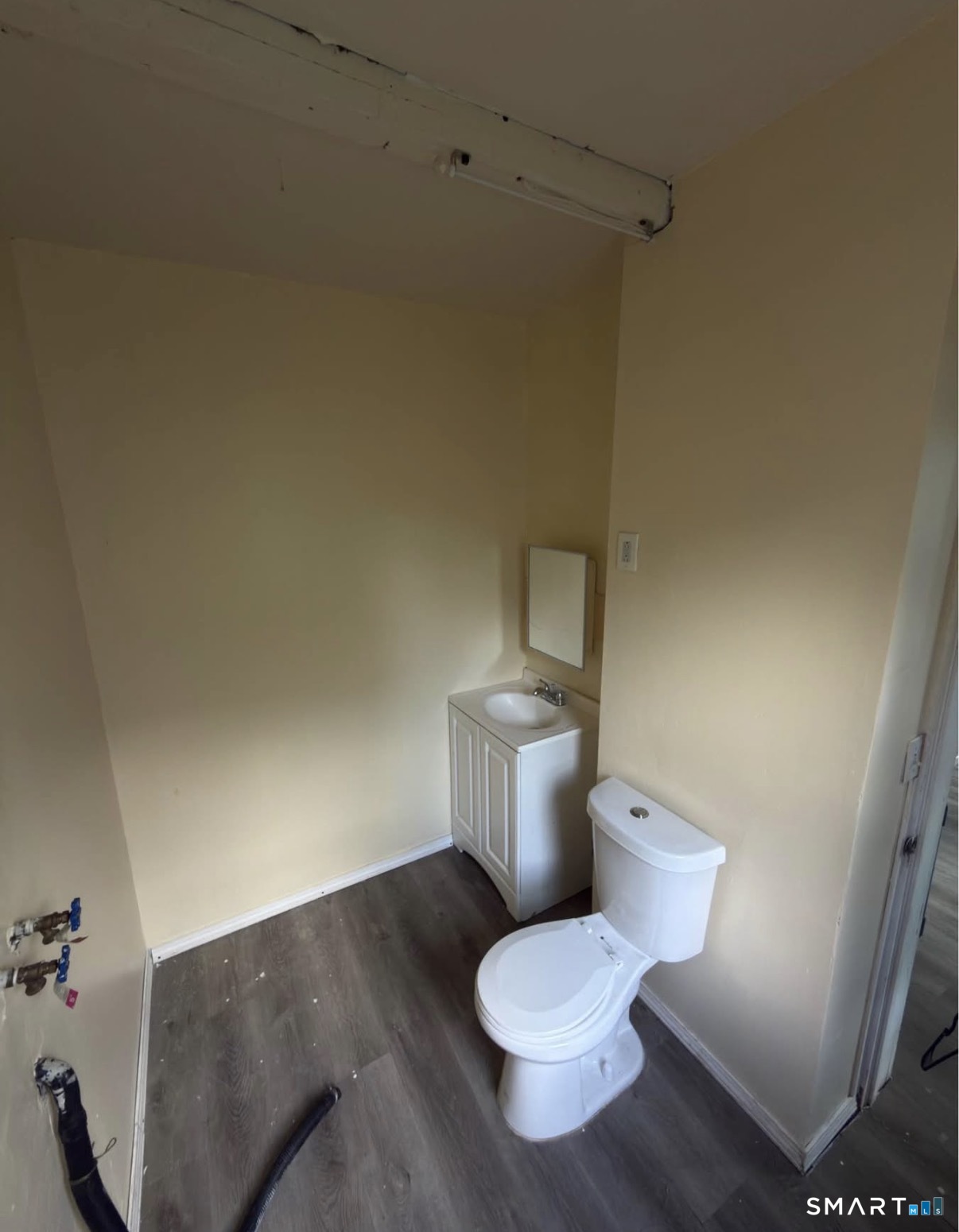 23 Eastwood Avenue Waterbury CT 06705