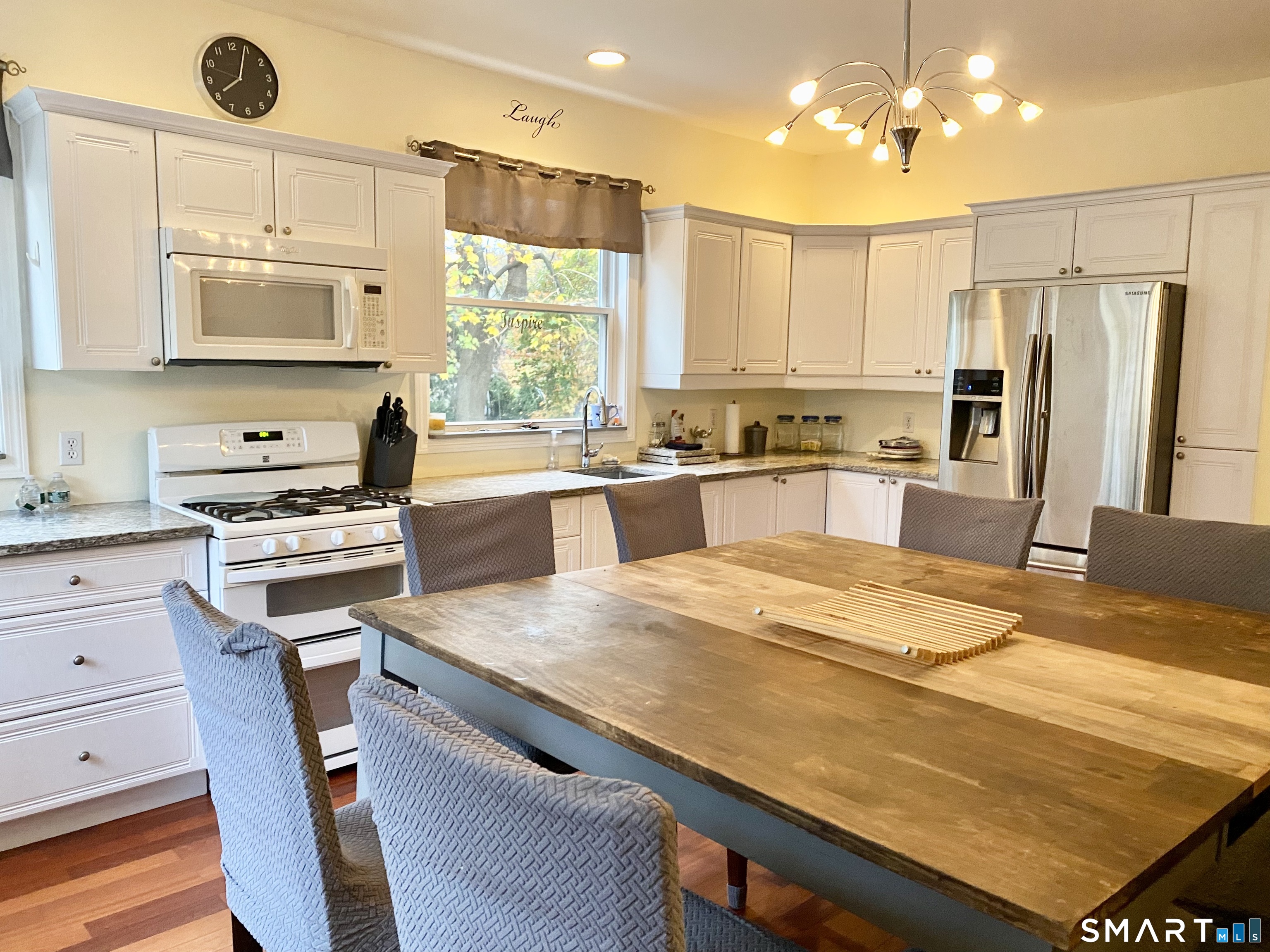 1908 Stratfield Road Fairfield CT 06825