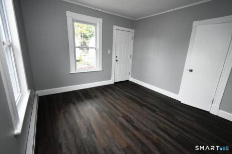 16 Crown Street Bristol CT 06010