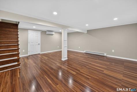 9 Carter Heights Southington CT 06479