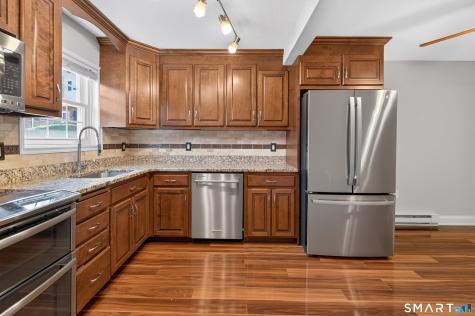 9 Carter Heights Southington CT 06479