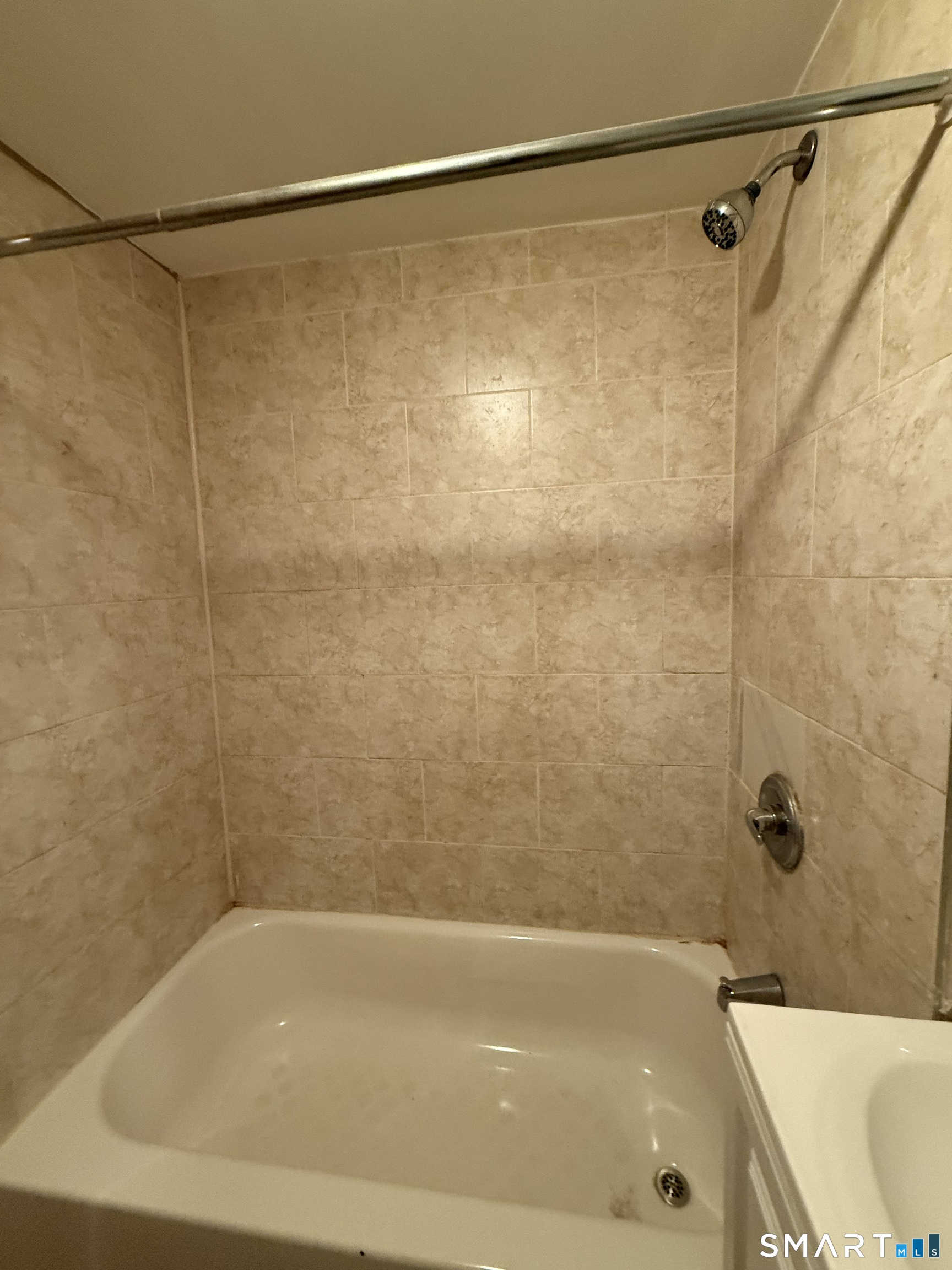 21 North Walnut Street Waterbury CT 06704