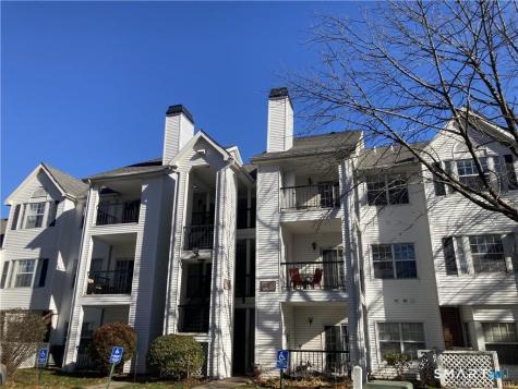 31 High Street East Hartford CT 06118