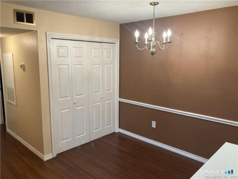 31 High Street East Hartford CT 06118